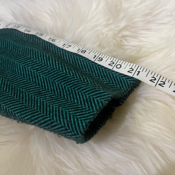 Vintage Teal Herringbone Cropped Blazer with Black Velvet Collar - Picture 10 of 10